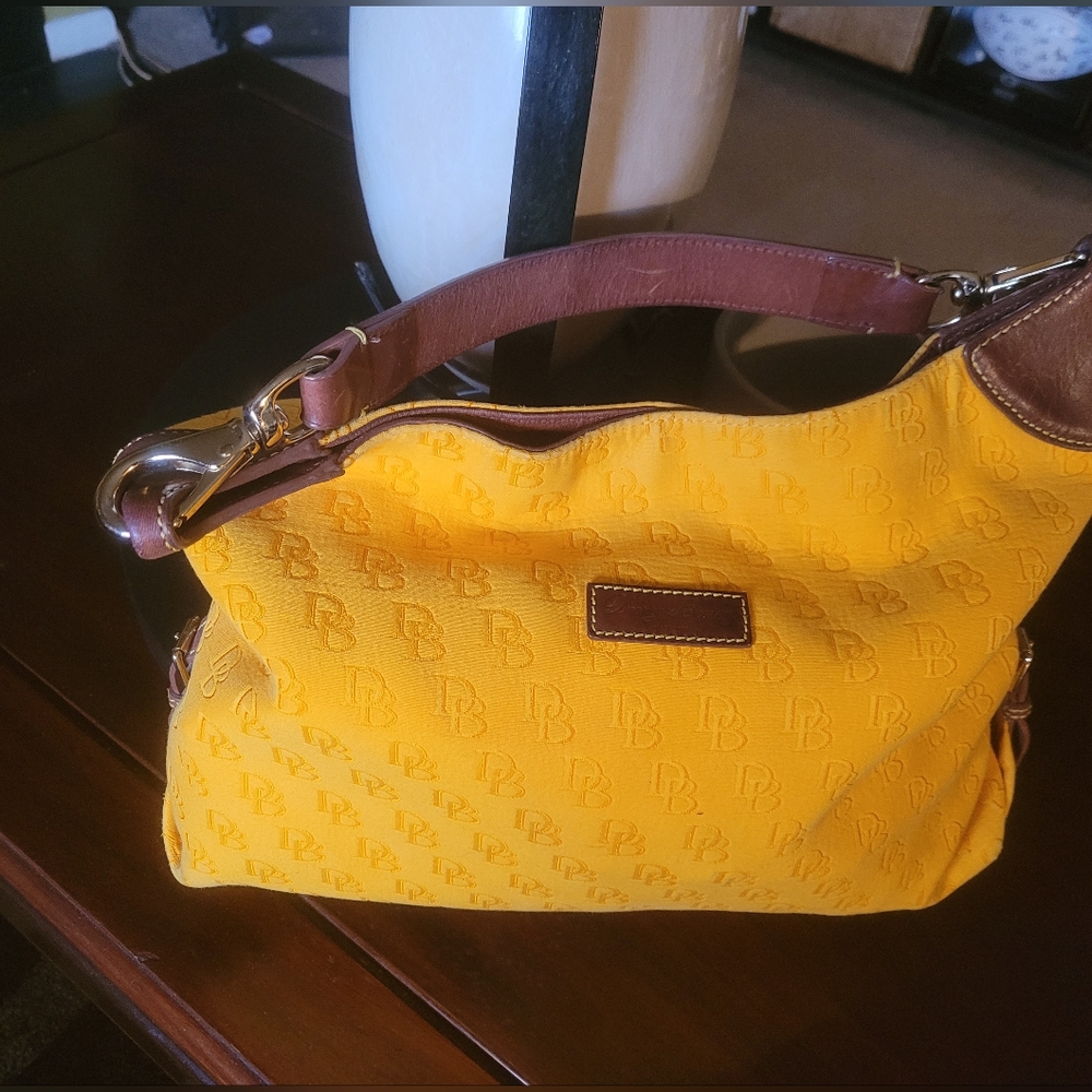 Dooney and Bourke Handbag vintage